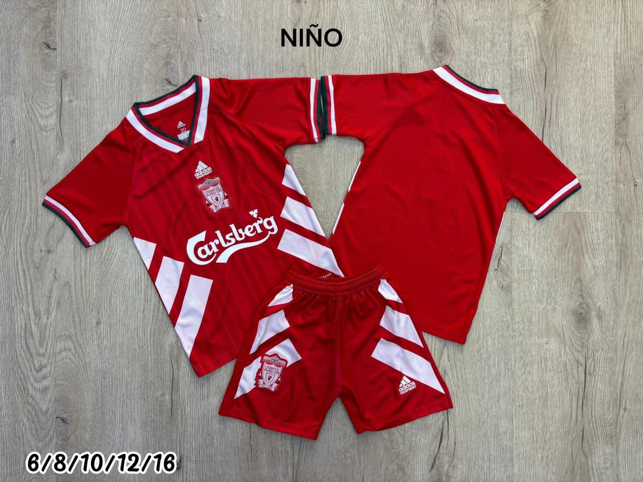 Uniformes de futbol