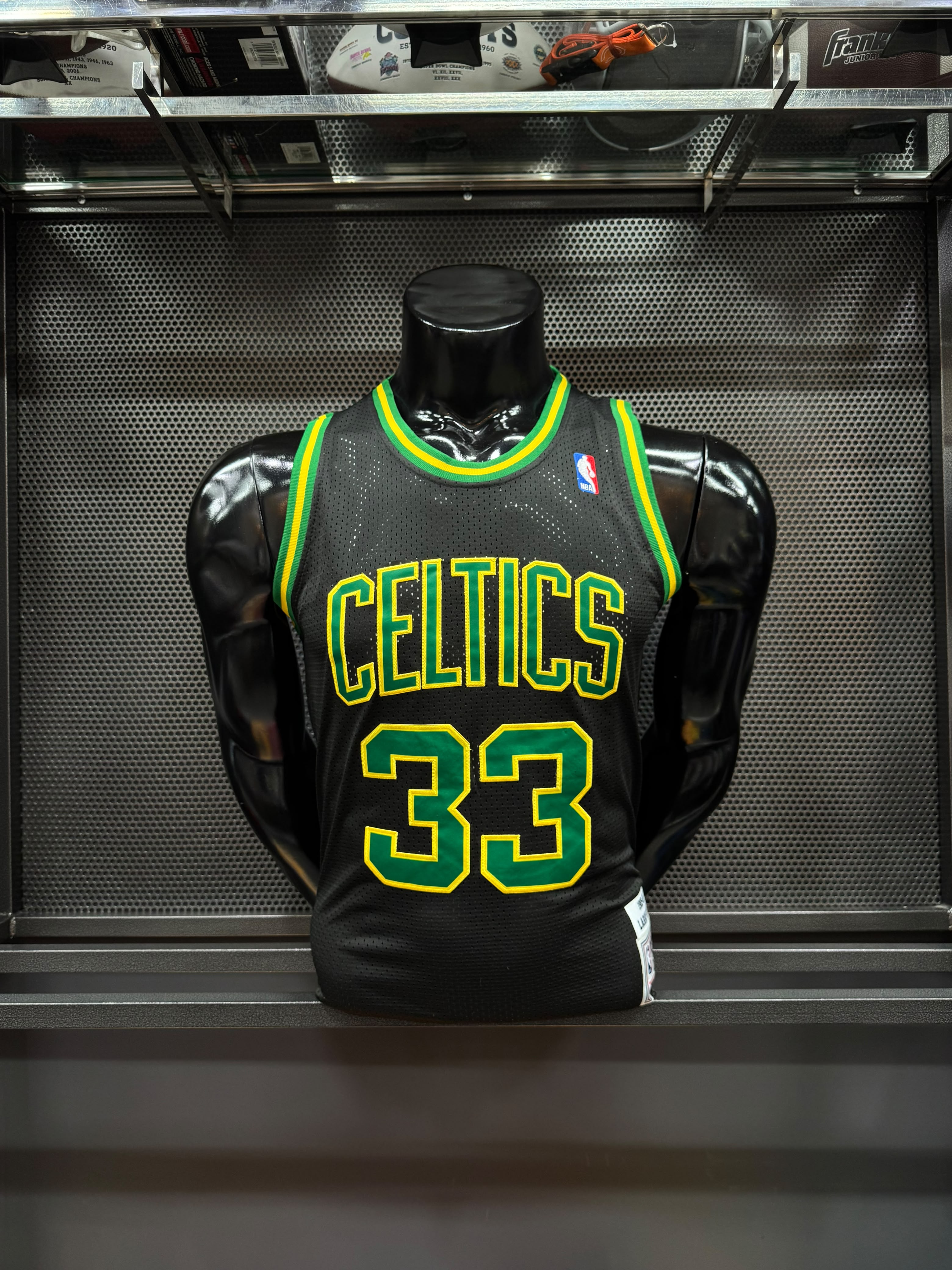 Celtics 33